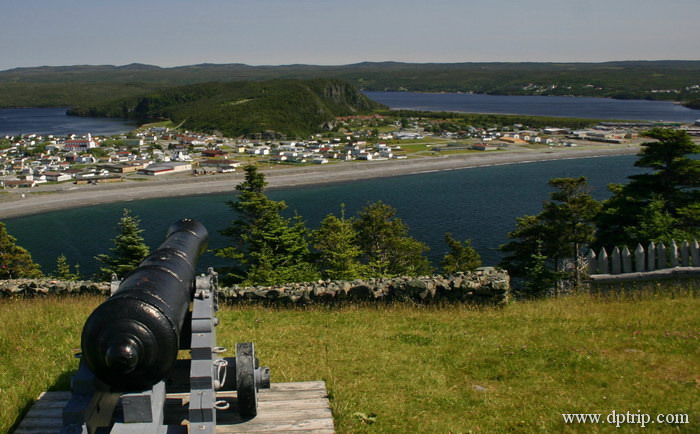 08_CastleHillNHS001 Castle Hill National Historic Site, 临Placentia Bay, 18世纪英法争夺战的军事要地.