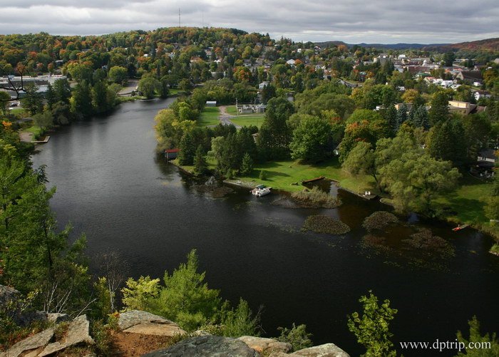 2005_NorthOntario088 Huntsville, Lions Lookout